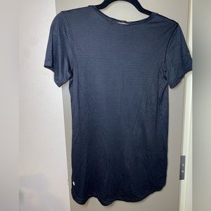 Lululemon Swiftly Tech V Neck Short Sleeve Shirt